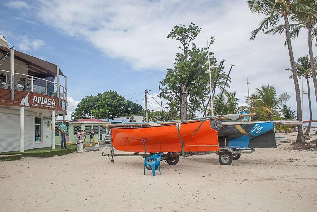 Vacances A La Plage Sainte-Anne  Exterior photo